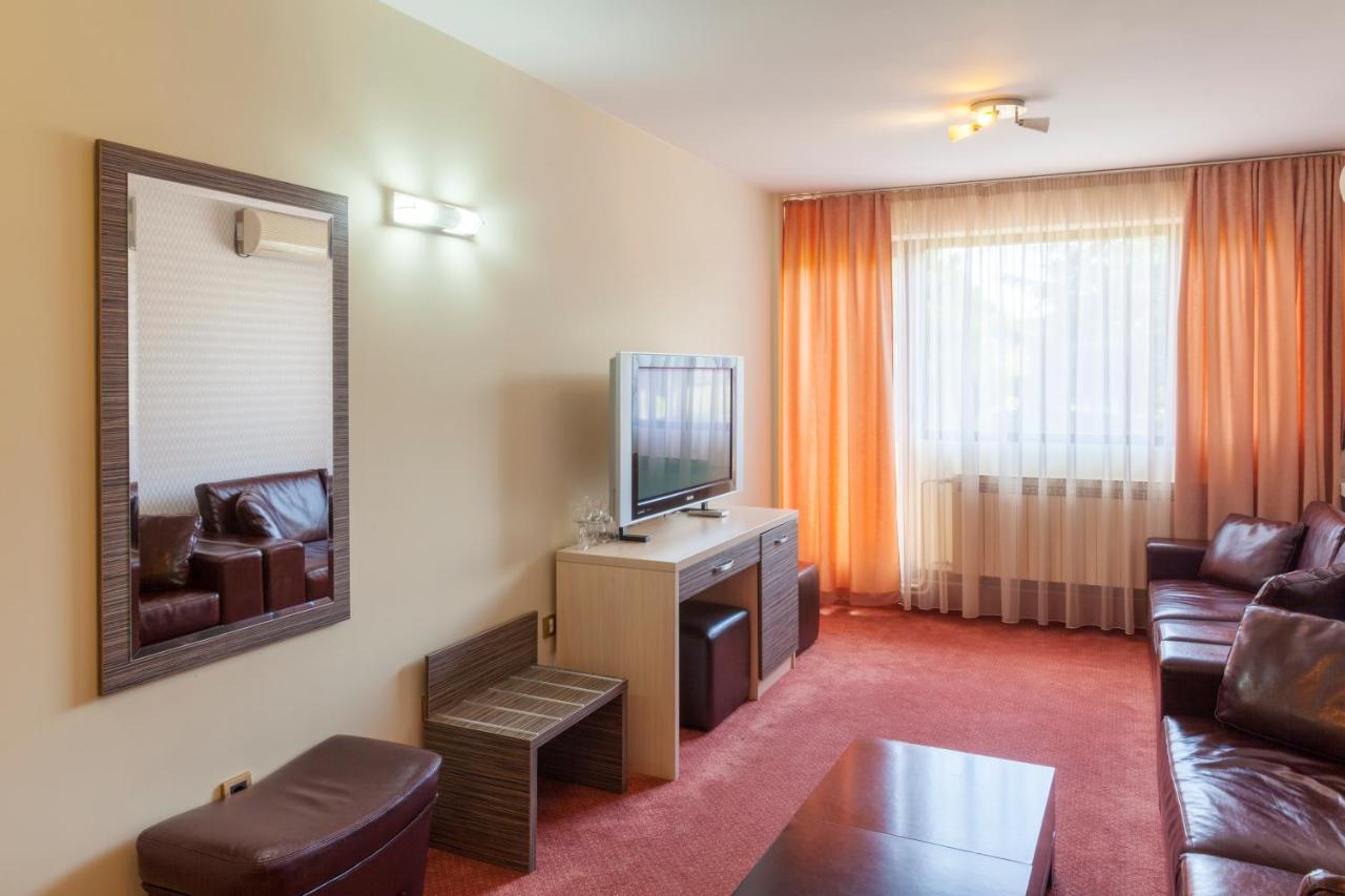 Hotel Livade Čačak المظهر الخارجي الصورة